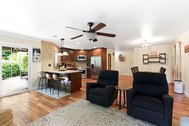 7145 Mariposa Ave, Citrus Heights, CA 95610
