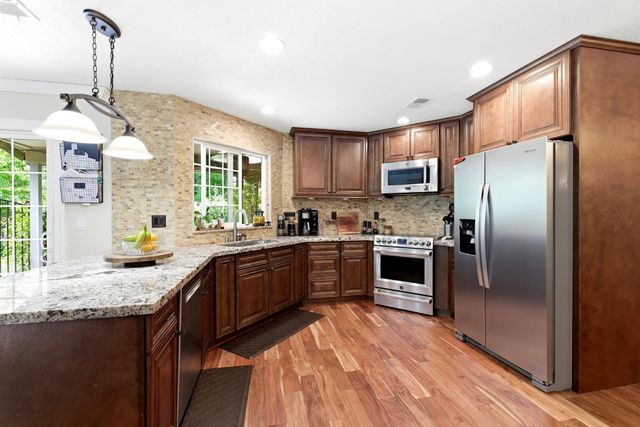 7145 Mariposa Ave, Citrus Heights, CA 95610
