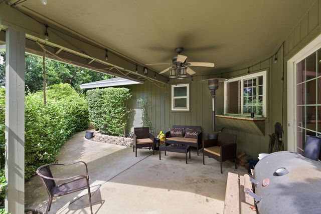 7145 Mariposa Ave, Citrus Heights, CA 95610