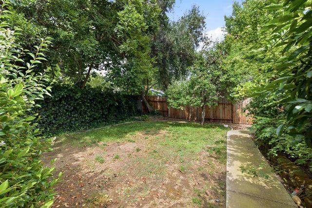 7145 Mariposa Ave, Citrus Heights, CA 95610