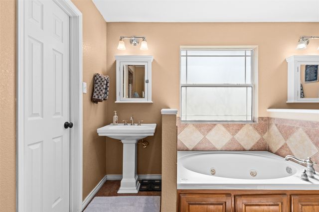 690-A County Road 4707, Kempner, TX 76539