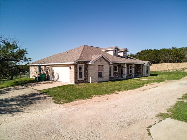 690-A County Road 4707, Kempner, TX 76539