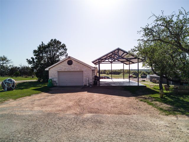 690-A County Road 4707, Kempner, TX 76539