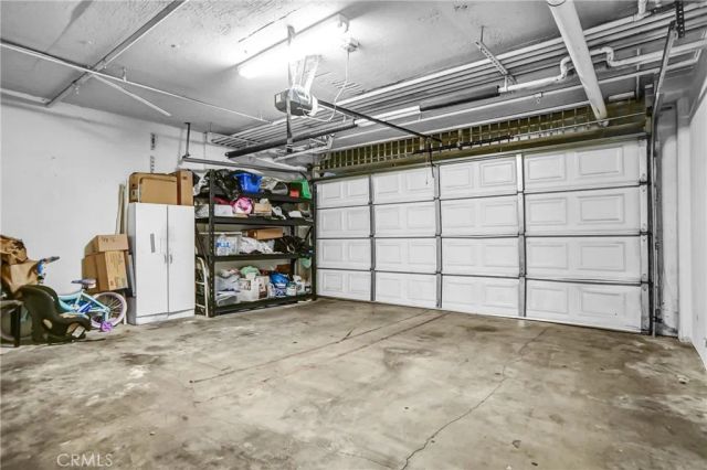 18347 Saticoy 7, Reseda, CA 91335