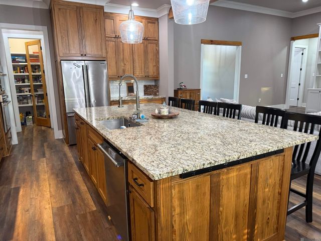 20260 Sallie Dr, Plaquemine, LA 70764
