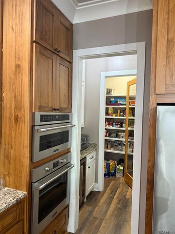 20260 Sallie Dr, Plaquemine, LA 70764