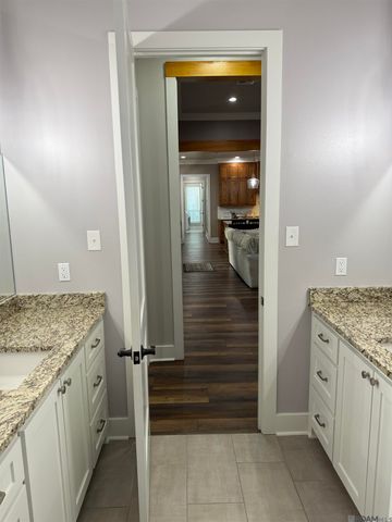 20260 Sallie Dr, Plaquemine, LA 70764