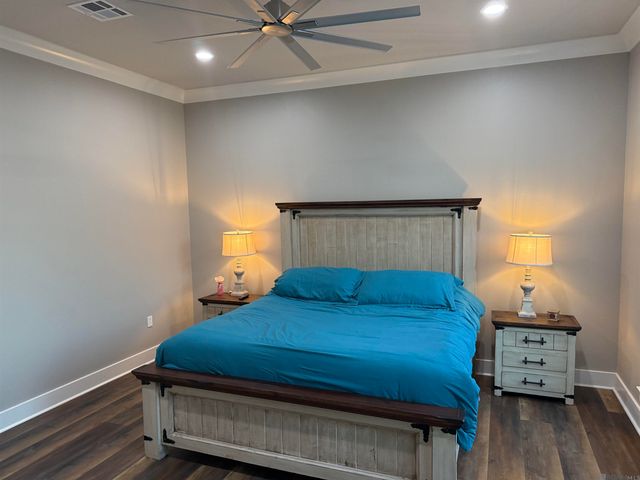20260 Sallie Dr, Plaquemine, LA 70764