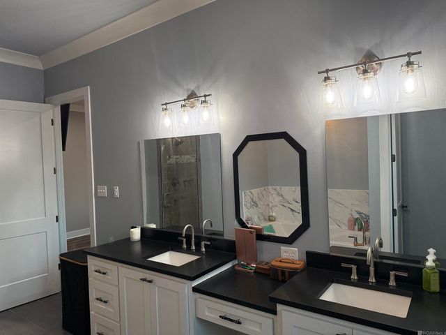 20260 Sallie Dr, Plaquemine, LA 70764