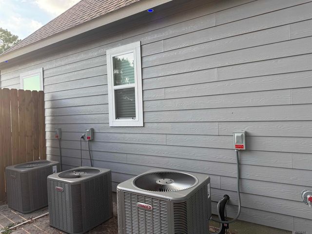 20260 Sallie Dr, Plaquemine, LA 70764