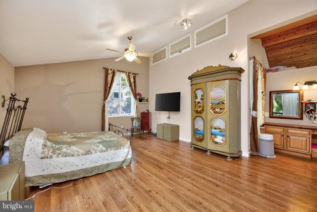 268 STEINMETZ RD, Schwenksville, PA 19473