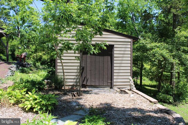 268 STEINMETZ RD, Schwenksville, PA 19473