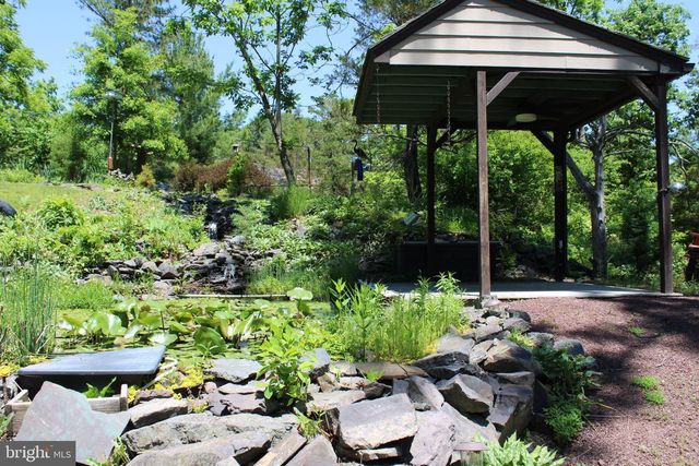 268 STEINMETZ RD, Schwenksville, PA 19473