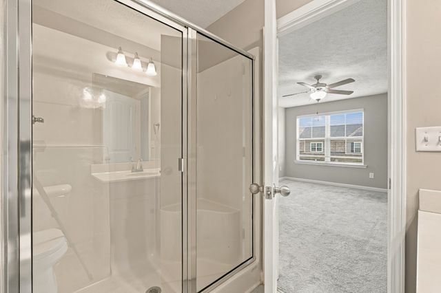 1063 Bradburn Village Dr, Antioch, TN 37013