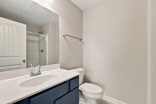 1063 Bradburn Village Dr, Antioch, TN 37013