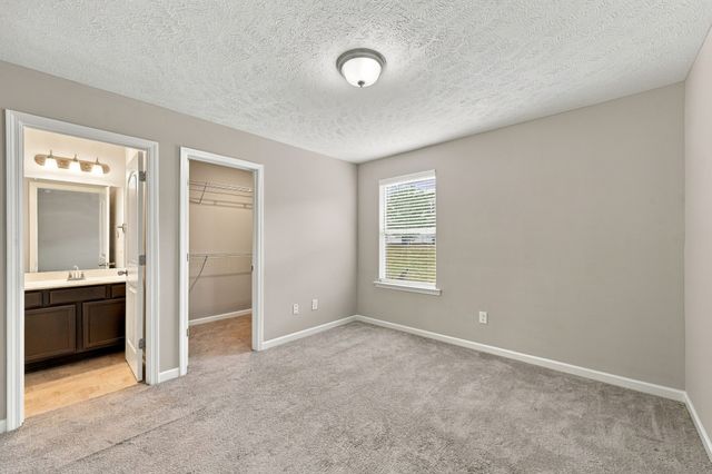 1063 Bradburn Village Dr, Antioch, TN 37013