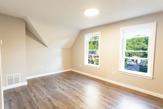 19 Prospect St 2, Kingston, MA 02364