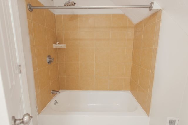 19 Prospect St 2, Kingston, MA 02364