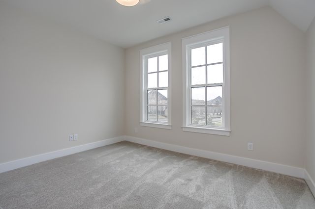 3388 Vinemont Drive, Thompsons Station, TN 37179