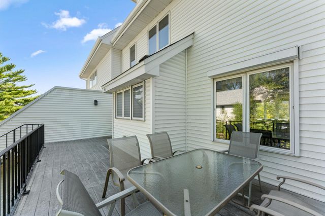 933 Dartmouth Place SE, Minneapolis, MN 55414