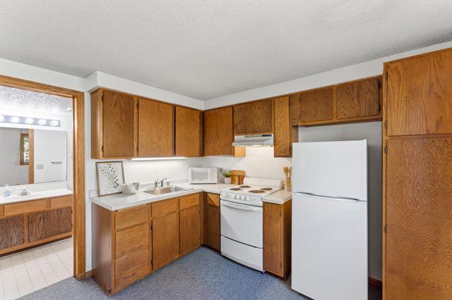 933 Dartmouth Place SE, Minneapolis, MN 55414
