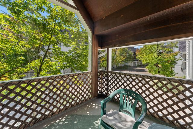 933 Dartmouth Place SE, Minneapolis, MN 55414