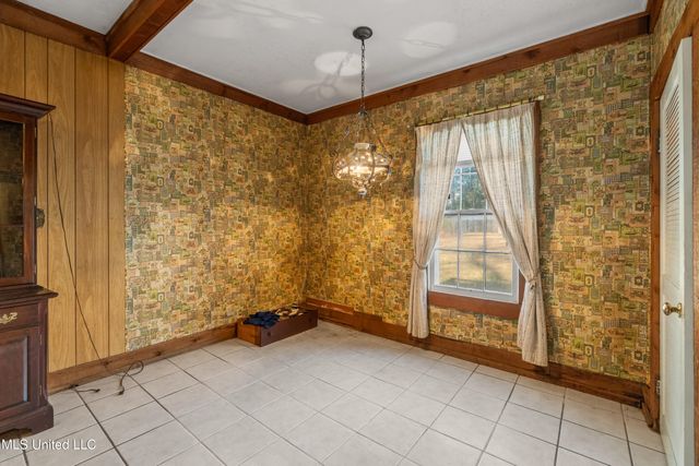 609 Dabbs Street, Hattiesburg, MS 39401