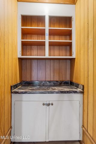 609 Dabbs Street, Hattiesburg, MS 39401