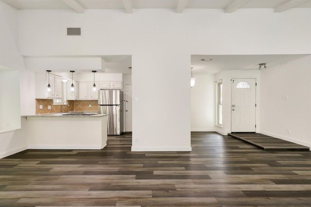 1008 Ridgeline DR, Round Rock, TX 78664