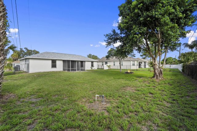 4541 SW Uleta Street, Port St Lucie, FL 34953