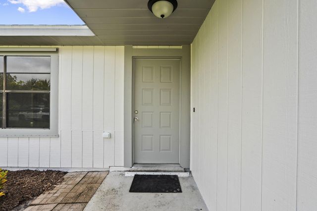 4541 SW Uleta Street, Port St Lucie, FL 34953