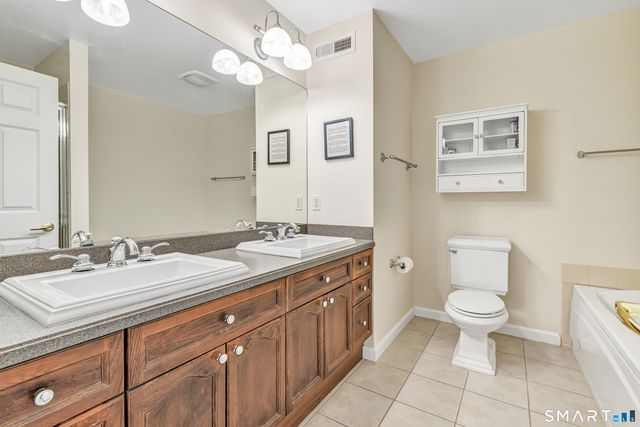 51 Faith Lane 51, Danbury, CT 06810