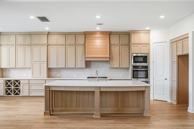1535 Watermont Drive, Missouri City, TX 77459