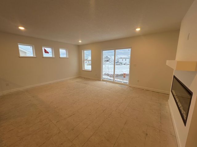 7513 Lotus Lane, Lino Lakes, MN 55038