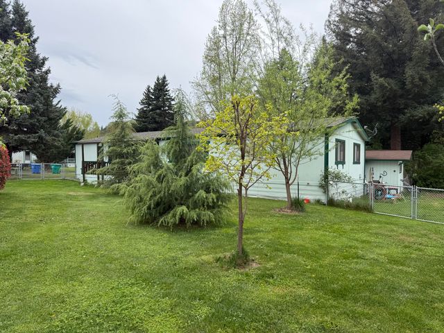 380 Bayard Drive, Grants Pass, OR 97527