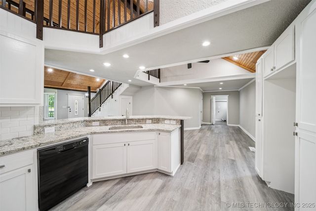 15750 S Old Highway 88 Road, Claremore, OK 74017