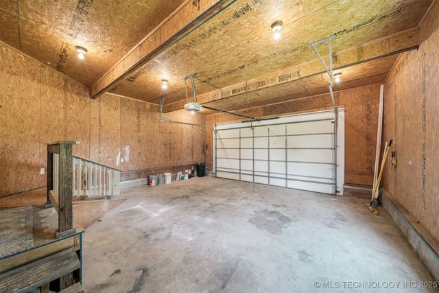 15750 S Old Highway 88 Road, Claremore, OK 74017