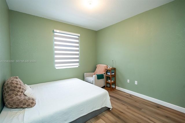2670 SE 12th St, Homestead, FL 33035