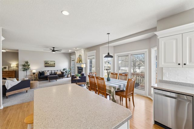 2305 NE Hanover Court, Ankeny, IA 50021