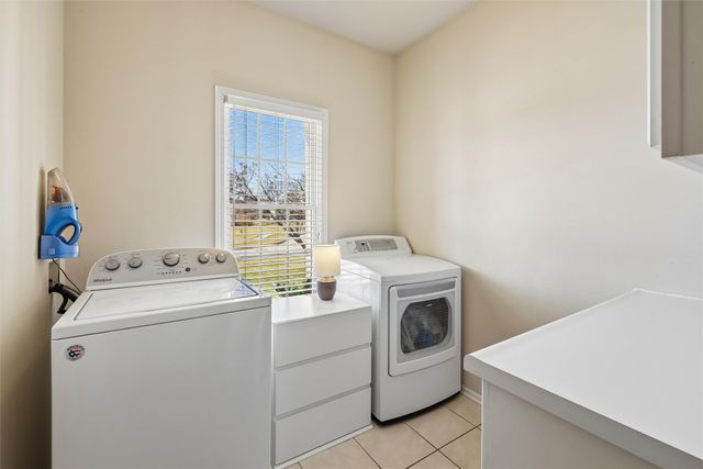 2305 NE Hanover Court, Ankeny, IA 50021