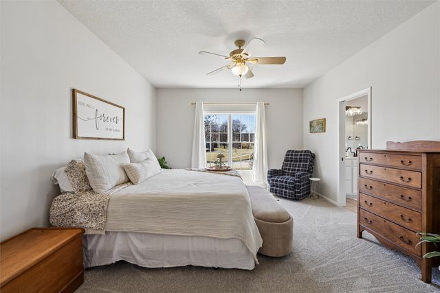 2305 NE Hanover Court, Ankeny, IA 50021