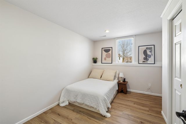 2305 NE Hanover Court, Ankeny, IA 50021