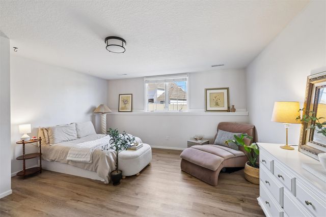 2305 NE Hanover Court, Ankeny, IA 50021