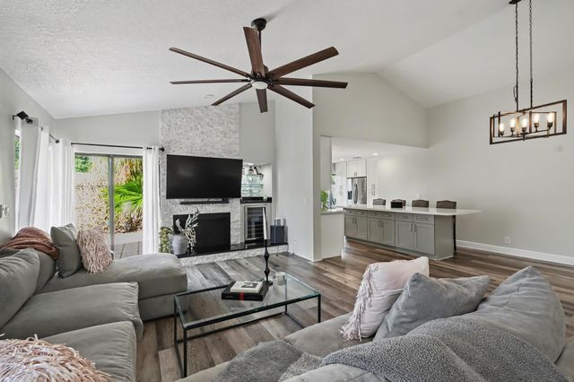 7855 Stanway Place W, Boca Raton, FL 33433