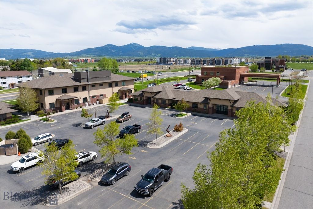 1765 S 19th Avenue, Bozeman, MT 59718 photo 3