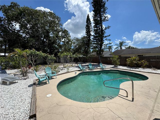 7511 1ST AVENUE W, Bradenton, FL 34209