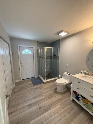 7511 1ST AVENUE W, Bradenton, FL 34209