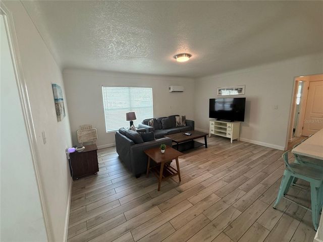 7511 1ST AVENUE W, Bradenton, FL 34209