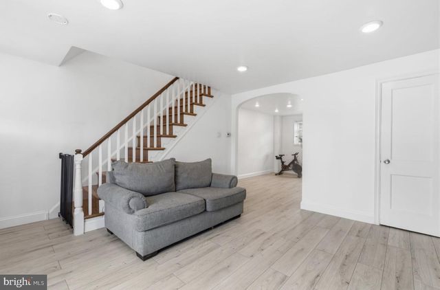 4421 E ALLEN ST, Philadelphia, PA 19137