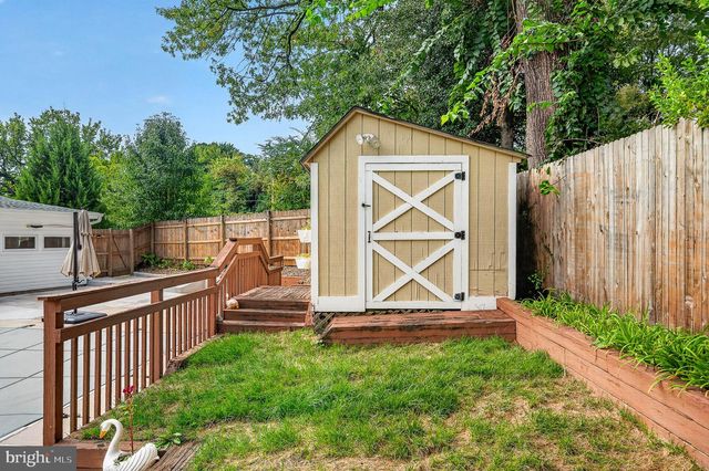 6705 CABIN JOHN RD, Springfield, VA 22150